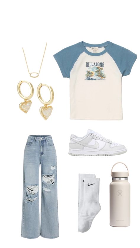 Cute shirt and cut jeans perfect together Outfit Ideas For School Jordans, First Day Of School Outfit Sophomore, Outfit Ideas For Teen Girls For School, Teen Outfits For School, Fit For School, Outfit Ideas For School, Middle School Outfit, Shoes For School, First Day Of School Outfit