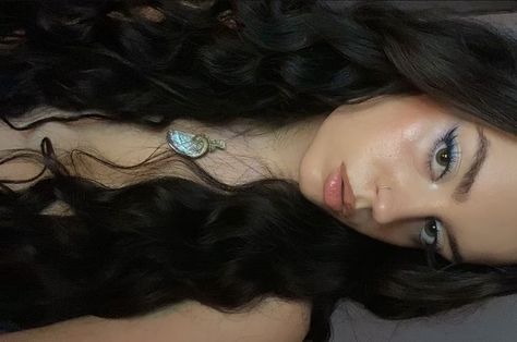 Life Vibes, Mermaid Aesthetic, Mermaid Makeup, Make Up Inspo, Cute Makeup, Aesthetic Makeup, Divine Feminine, Makeup Inspo, Makeup Routine