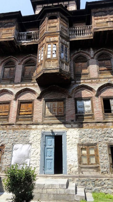 Journey of Kashmiri Pandits in exile | By Anil Bhatt Kashmiri Places, Kashmiri House Designs, Kashmir House Design, Kashmiri Architecture, Kashmiri Aesthetic, Kashmiri House, Kashmir House, Kashmir Culture, Kashmiri Culture