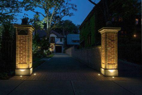 Brick Gate, Driveway Brick, Entrance Gates Driveway, Yard Entrance, Front Driveway, Landscape Bricks, Brick Pillars, Brick Driveway, Mansion Homes