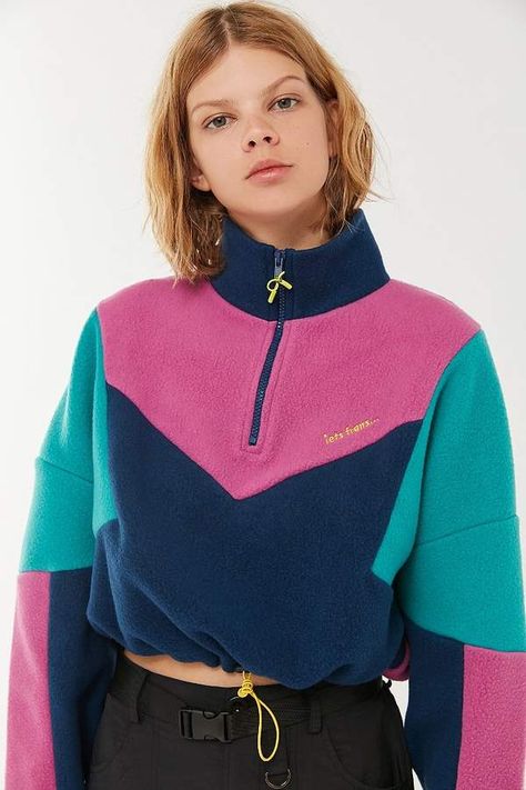 Burda Style, Cropped Sweatshirt, Moda Fitness, Crop Sweatshirt, Half Zip, Lany, Fashion Inspo Outfits, Color Blocking, Color Block