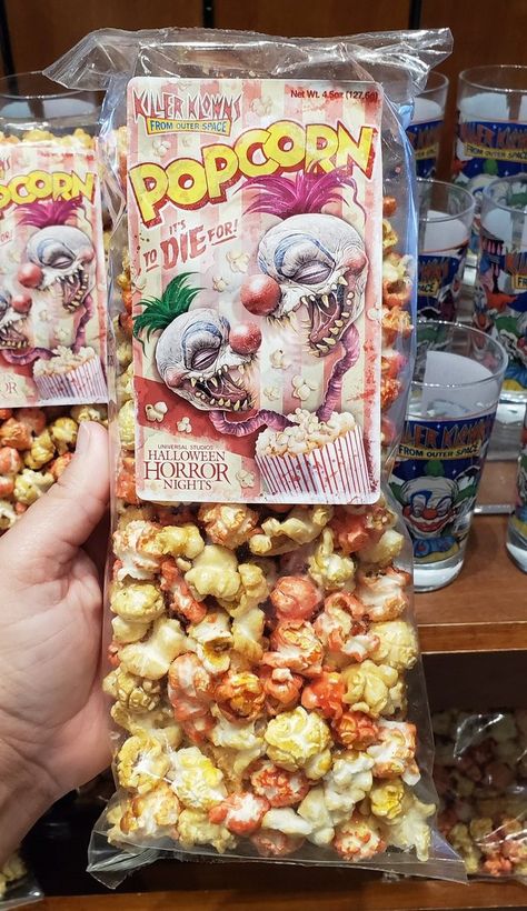 Space Popcorn, Universal Studios Horror Nights, Parade Float Theme, Halloween Universal, Haunted Circus, Circus Food, Horror Crafts, Universal Studios Halloween, Killer Klowns From Outer Space