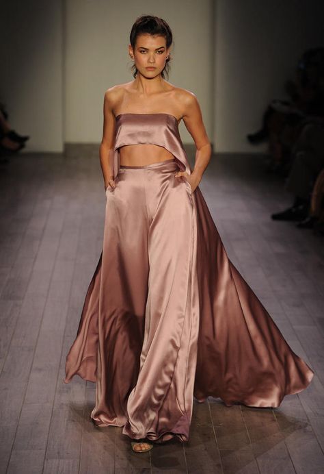 Hayley Paige Fall 2016 mauve silk two piece pantsuit | https://www.theknot.com/content/hayley-paige-wedding-dresses-bridal-fashion-week-fall-2016 Silk Outfit Two Piece, Hayley Paige Remmington Gown, Silk Two Piece Outfit, Hayley Paige Marsden, Hailey Paige Blush Wedding Dress, Wedding Dresses For Fall, Hayley Paige Blush Wedding Dress, Hayley Paige Wedding Dresses, Silk Two Piece