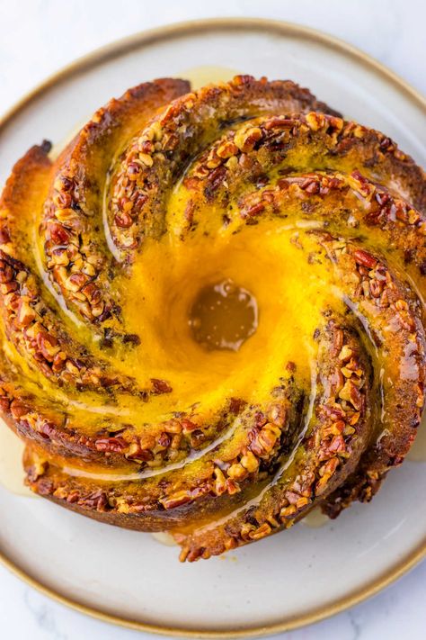 Cake mix pecan bundt cake is an easy dessert that people love. With a rum glaze on top or enjoy plain out of the oven. Baked moist every time Rum Cheesecake Recipe, Soaked Cake Recipe, Aka Cupcakes, Easy Rum Cake, Veg Board, Rum Soaked Cake, Cake Mix Hacks, Pecan Bundt Cake, Rum Desserts