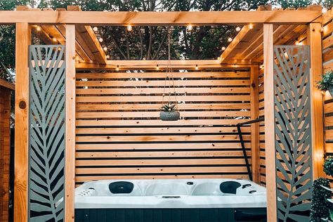 Hot Tub Room Hot Tub Shelters, Hot Tub Privacy, Hot Tub Pergola, Hot Tub Landscaping, Garden Screens, Hot Tub Surround, Hot Tub Room, Hot Tub Designs, Hot Tub Patio