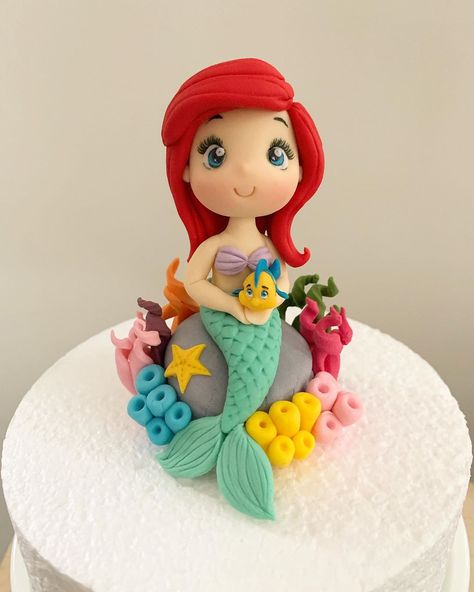 Mermaid Fondant Topper, Mermaid Fondant, Mermaid Topper, Clay Mermaid, Little Mermaid Cake Topper, Little Mermaid Cake, Fondant Ideas, Little Mermaid Cakes, Fondant Cake Designs