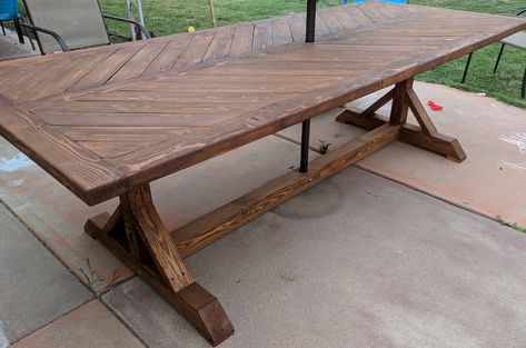 Outdoor Trestle Dining Table, Chevron Dining Table, House Designs Ireland, Chevron Table, Diy Outdoor Table, Diy Table Top, Diy Dining Table, Staining Deck, Trestle Table