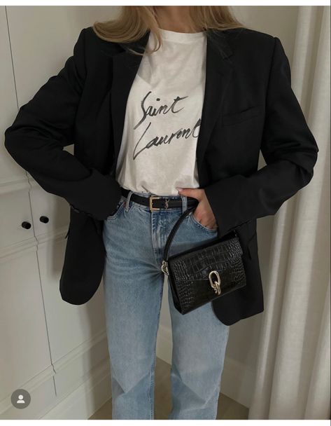 Ysl Belt Outfit, Ysl Outfits Women, Black Belt Outfit, Ysl Outfit, Ysl Belt, Belt Outfit, Minimalist Chic, Out Outfits, Going Out Outfits