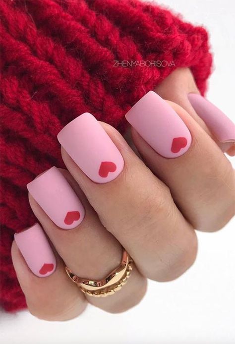 33 Valentine's Day Nails to Spark Love in 2020: V-Day Nail Designs Weddig Nails, Bridesmaids Nails, Retro Nails, Valentine Nail Art, Nail Designs Valentines, Gel Nail Colors, V Day, Short Nail Designs, Heart Nails