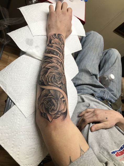 Men’s Rose Tattoos, Tattoo Sleeve Forearm, Lower Arm Tattoos, Outer Forearm Tattoo, Rose Tattoos For Men, Small Forearm Tattoos, Forarm Tattoos, Tattoo Inspiration Men, Forearm Tattoo Design