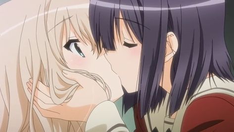 Anime Kisses Moment, Kiss Anime, Asagao To Kase San, Yuru Yuri, Anime Funny Moments, Anime Kiss, Funny Moments, Anime Funny, Kiss