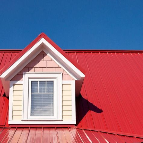 Roofing Material Options: What’s New in Residential Roofing Materials Red Roof House Colors, Wood Roof Shingles, Red Roof House, Metal Roof Houses, Metal Roof Installation, Metal Roof Colors, Roof Paint, Siding Colors, Steel Roofing