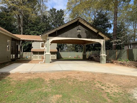 Adding A Carport To Side Of House, Carport Farmhouse, Carport Addition To House, Detached Carport Ideas, Side Carport, Addition To Garage, Farmhouse Flip, Carport Addition, Detached Garage Designs