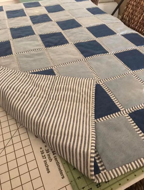 Jean Quilts, Blue And White Quilt Ideas, Denim Quilts Old Jeans, Denim And Cotton Quilt, Easy Denim Quilt, Memory Quilts From Clothes Men Patterns, Denim Strip Quilt, Simple Denim Quilt, Denim Quilts