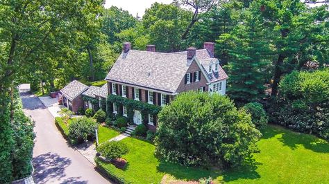 Upstate New York Homes, Shingle House, Glam Pad, Cottage Lake, American Farmhouse, House Details, New York Homes, Luxury Marketing, Home Additions