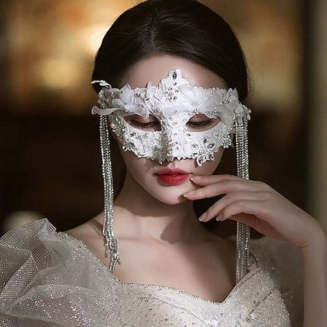 Masquerade Ball Gowns Elegant With Mask, Masquerade Mask Aesthetic, Vintage Masks, Prom Props, White Masquerade, Beautiful Masks, Lace Tassel, Masquerade Ball Gowns, Lace Masquerade Masks