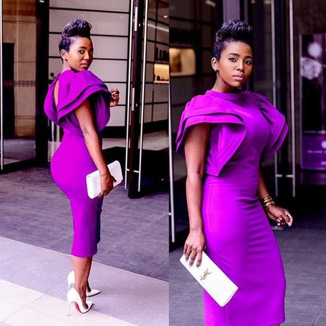 Rocking Single Colour Aso Ebi Full Gown. @pam_madlala amillionstyles Arabian Prom Dress, Aso Ebi Style, Purple Cocktail Dress, Cheap Dress, Afrikaanse Mode, Cocktail Dress Prom, Evening Gown Dresses, Lady Dress, Scuba Dress