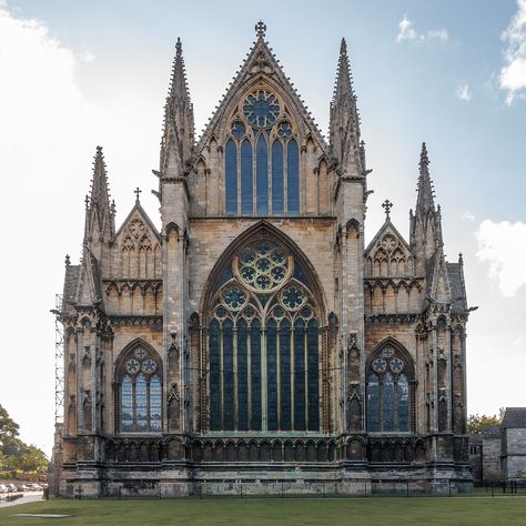 Years built-1185-1311.Lincoln Cathedral, the Cathedral Church of the Blessed Virgin Mary of Lincoln, and sometimes St. Mary's Cathedral in Lincoln,England is the seat of the Anglican bishop. Building commenced in 1088 and continued in several phases throughout the medieval period. It was the tallest building in the world for 238 years (1311-1549),East end of Lincoln Cathedral Lincoln Cathedral Interior, Lincoln Cathedral Drawing, German Cathedrals, Cathedral Facade, Architecture England, Cathedral Building, Gothic Architecture Drawing, Lincoln England, Tallest Building In The World