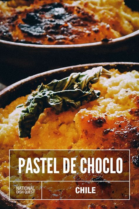 National Dish Quest (Chile): Pastel de Choclo, Chilean Comfort Food #chile #nationaldish #chileanfood #chileguide #chiletravel South American Style, Corn Pie, Chilean Recipes, National Dish, Taste Of Home, Culinary Arts, Dinner Tonight, South American, Traditional Food