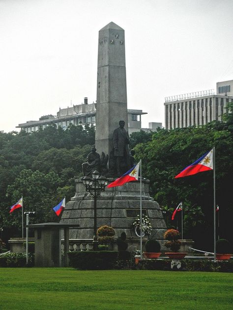 15. Luneta! Rizal Monument, Luneta Park, Modern Academia, Cavite City, Jose Rizal, East Timor, Colorful Places, Sonoran Desert, Philippines Travel