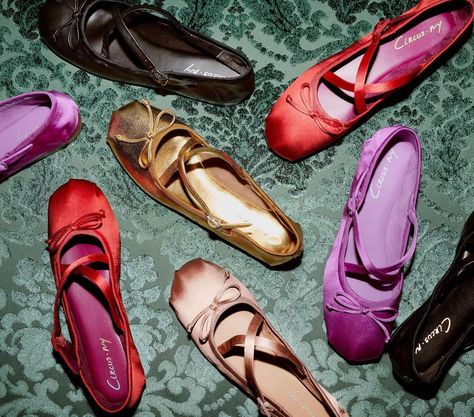 Circus Ny Shoes, Ny Shoes, Ladies Footwear, Ballerina Shoes Flats, Pink Metallic, Ballerina Shoes, Raf Simons, Ballet Flat, Custom Shoes