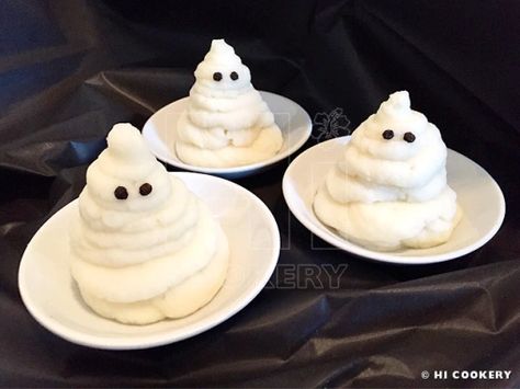 Halloween Mashed Potato Ghosts, Ghost Mashed Potatoes, Mashed Potato Ghosts, Halloween Mashed Potatoes, Ghost Potatoes, Halloween Potatoes, Halloween Ribs, Quick Mashed Potatoes, Easy Mashed Potatoes