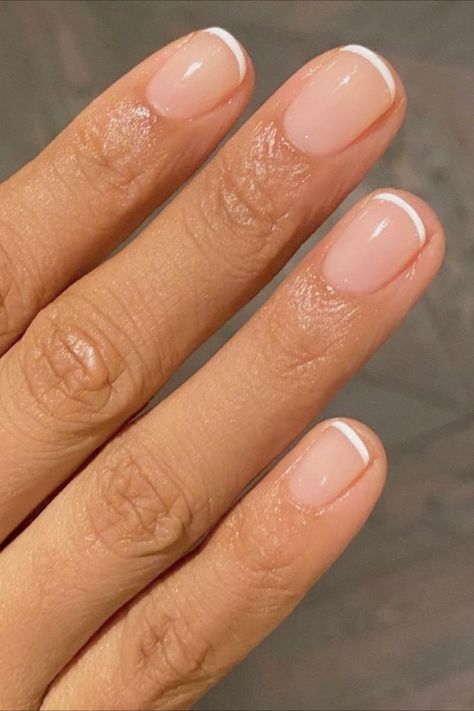 Alternative French Manicure, French Manicure Long Nails, French Manicure Short Nails, Natural Nails Manicure, White Tip Nails, Rochelle Humes, Short Gel Nails, French Manicure Nails, Subtle Nails