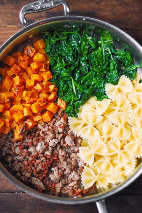 Creamy Butternut Squash Pasta with Sausage and Spinach Butternut Squash Pasta With Sausage, Pasta With Sausage And Spinach, Roasted Butternut Squash Pasta, Creamy Butternut Squash Pasta, Butternut Squash Recipes Pasta, Butternut Squash Sausage, Julia's Album, Squash Pasta Recipe, Simple Spinach Salad