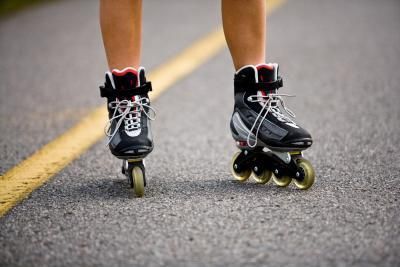 The Best Ways to Get Rid of Leg Fat & Tone Womens Inline Skates, Roller Skate Wheels, Calorie Burning Workouts, Skate Store, Skate Wheels, Inline Skate, Training Motivation, Flat Abs, Inline Skating