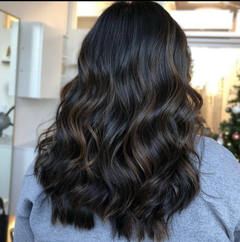 Low Light For Black Hair, Black Lowlights In Brown Hair, Low Lights For Black Hair, Black Hair With Babylights, Dimensional Black Hair, Dark Hair With Lowlights, Highlights Brown Hair Balayage, Dark Brown Hair Dye, Black Hair Balayage