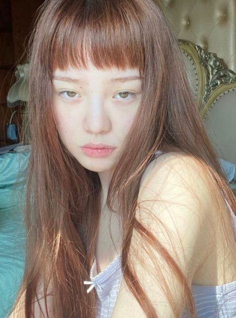 Micro Bangs, Long Hair With Bangs, Hair Inspo Color, Korean Model, Dream Hair, Aesthetic Hair, Travel Music, Photography Travel, Ulzzang Girl