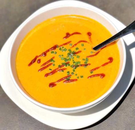 ROASTED CARROT SOUP WITH COCONUT MILK Thai Massaman Curry, Chicken Coconut Soup, Roasted Carrot Soup, Soup With Coconut Milk, Milk Soup, Green Curry Chicken, Red Curry Chicken, Coconut Milk Soup, Roasted Carrot