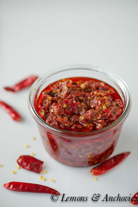 Chinese Chili Sauce Oil Recipe | Lemons + Anchovies Chinese Chili Sauce, Chinese Chili, Cibo Asiatico, Asian Sauce, Desserts Vegan, Chilli Sauce, Homemade Sauce, Asian Cooking, Anchovies