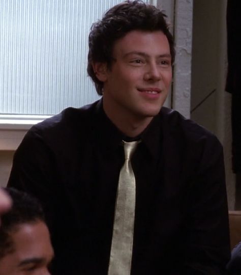 Glee The Quarterback, Corey Monteith, Glee Finn, Glee Season 3, Glee Season 1, Glee Characters, Finn Glee, Glee Finn Hudson, Robin Scherbatsky