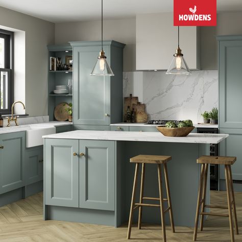 Seafoam Kitchen, Blue Kitchen Ideas, Shaker Drawer Fronts, Howdens Kitchens, Shaker Kitchen Cabinets, Mdf Doors, Bespoke Kitchen, Painted Drawers, Kitchen Remodel Design