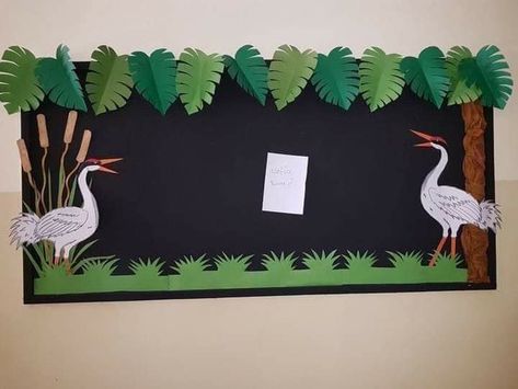 Soft Board Decoration Ideas For School, Soft Board Decoration Ideas, Wall Decoration Craft, Notice Board Decoration, Soft Board Decoration, Wall Decoration Diy, School Wall Decoration, Diy Crafts For School, Soft Board