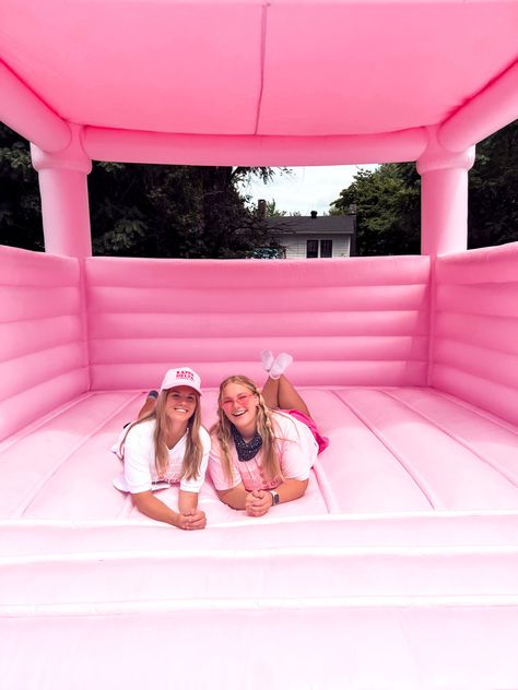 Bounce House Sleepover, Pink Bounce House With Balloons, Pink Bounce House, House Pics, Bouncy House, Pj Party, Bid Day Themes, Barbie Theme, Paula's Choice