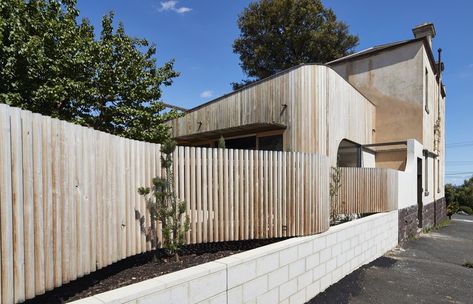 Dress Makeover, House Fence, Stunning Homes, Outdoor Space Design, Bustle Dress, Brick Exterior, Curved Walls, Architecture Inspiration, Victorian Terrace