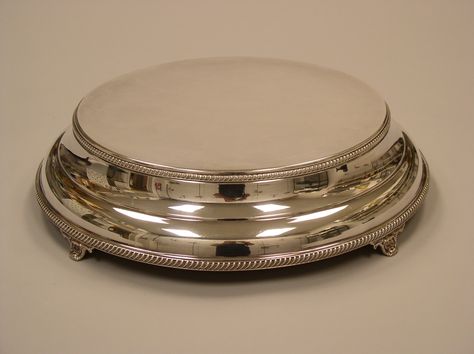 Silver Cake Stand, bevel.  Cakes By Graham, More than Just the Icing on the Cake.  http://richmondcakes.com/ Cake Stands For Wedding, Larry Wedding, Square Cake Stand, Silver Cake Stand, Silver Wedding Cake, Wedding Cake Cookies, Chocolate Macaron, Wedding Cake Stand, Silver Platters