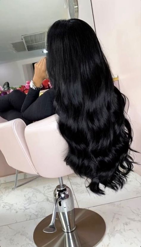 Long Dark Black Hair, Black Volume Hair, Volume Black Hair, Long Layed Hair, Curled Black Hair, Dark Hair Aesthetic, Black Haired Princess, Dark Long Hair, Long Luscious Hair