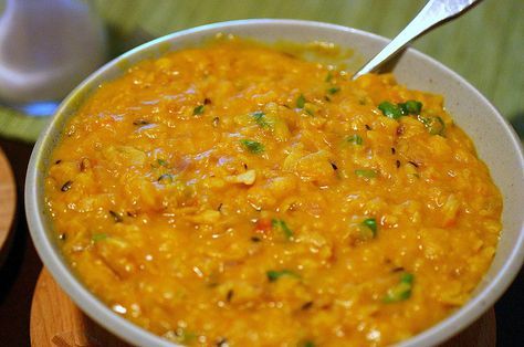 Karisa says this is the best dal recipe she's found and her Indian guests rave over how authentic it is... Indian Dal Recipe, Yellow Dal, Aloo Gobi, Dal Recipe, Smitten Kitchen, India Food, Indian Food Recipes Vegetarian, Indian Cooking, Veg Recipes