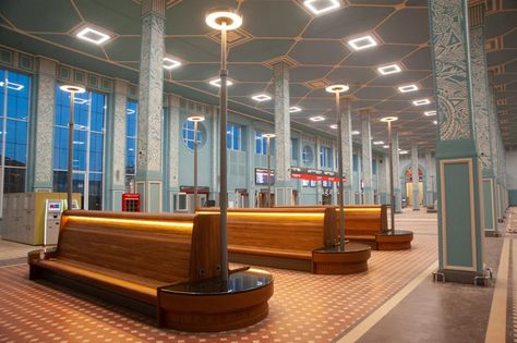 FABER GROUP restores a 1930s railway station in ivanovo, russia Terminal Bus, Ceiling Covering, Hall Flooring, Train Platform, Airport Design, Architecture Landmark, Wooden Ceilings, Bus Station, Railway Station