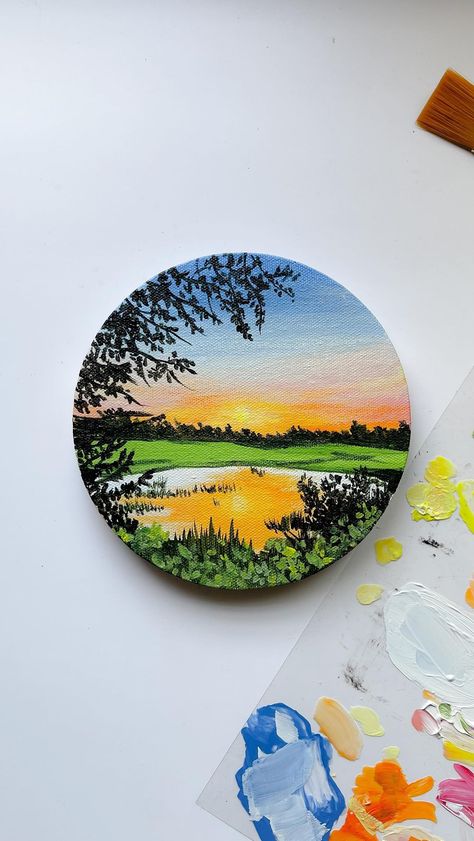 Painting On Round Canvas Acrylics, Mdf Board Painting Ideas, Circle Painting Ideas, Coasters Painting, Painting On Round Canvas, Circle Paintings, Round Paintings, Round Canvas Painting, Round Canvas Art