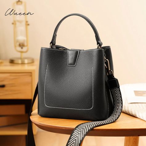 trending handbags
cheap handbags Recycled Bags, Classy Purses, Spring Purses, Modern Handbag, Soft Leather Handbags, Cowhide Bag, Messenger Purse, Stylish Purse, Vintage Hardware