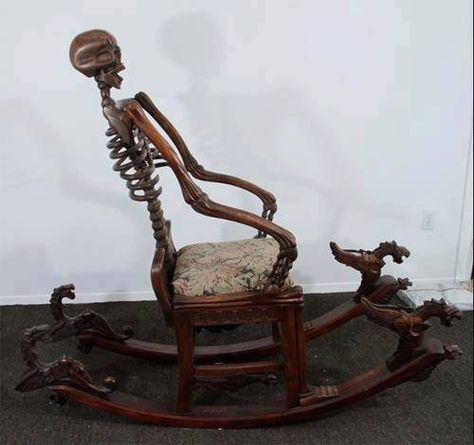 Amazing Skeleton Rocking Chair! #Skeleton #RockingChair Steampunk Furniture, Steampunk Tendencies, Carved Chairs, Momento Mori, Victorian Furniture, Post Mortem, Modern And Antique, Memento Mori, Rocking Chair