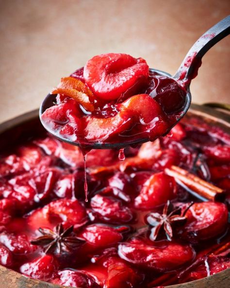 Best Plum Recipes, Cinnamon Uses, Plum Preserves, Plum Crumble, Ginger Jam, Ginger Chutney, Plum Recipes, Homemade Custard, Apple Jam