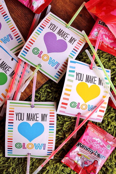 Glow Stick Valentines Ideas For Kids, You Make My Heart Glow Free Printable, Glow In The Dark Activities, Valentines Marketing, Bug Headband, Valentines For Classmates, Glow Stick Valentine, Valentines Day Package, Pokemon Valentine