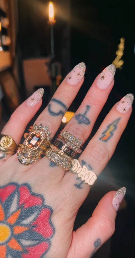 Sammi Jefcoate, Creative Fashion Photography, Hello Nails, Ring Stack, Dope Jewelry, Stacking Rings, Face And Body, Nail Inspo, Tortoise