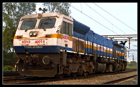 India's First Dual Cab EMD Locomotive TKD WDP4D 40014. | Flickr - Photo Sharing! Wdp4d Locomotive, Indian Railway Train, India Railway, Train Wallpaper, Locomotive Engine, Workshop Shed, Railroad Pictures, Indian Railways, Electric Train