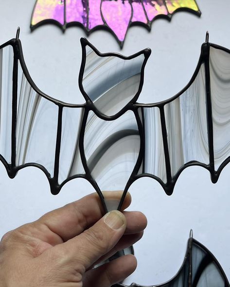 Stained glass bats! Available this weekend at Homestead Hollow! #jthreesglassart #stainedglass #stainedglassart #artistsoninstagram #stainedglasssuncatcher #stainedglassartist #art #handmade #etsyseller #etsy #Halloween #halloween2024 #bats Etsy Halloween, Art Handmade, Stained Glass Art, Sun Catcher, This Weekend, Stained Glass, Bat, Etsy Seller, Stain